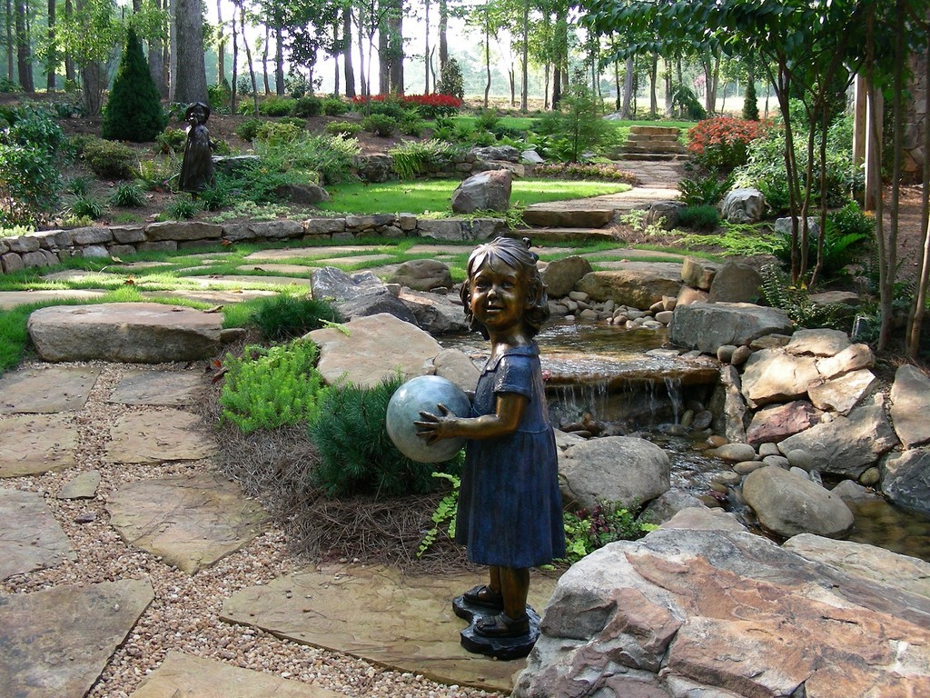 Spa-Inspired Backyard