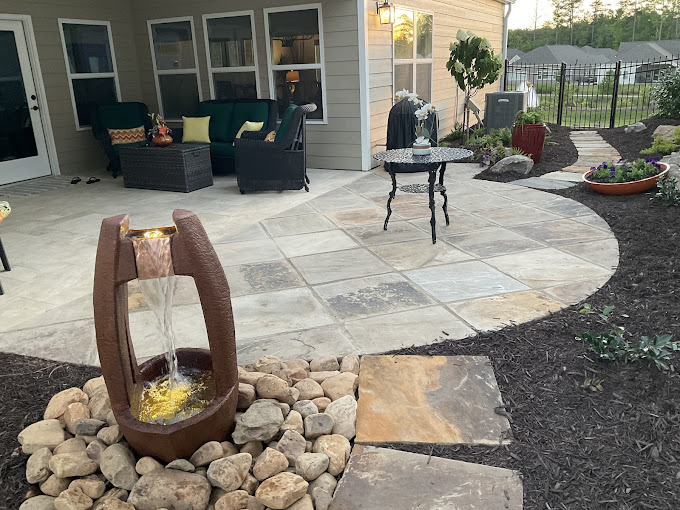 Modern Courtyard Design