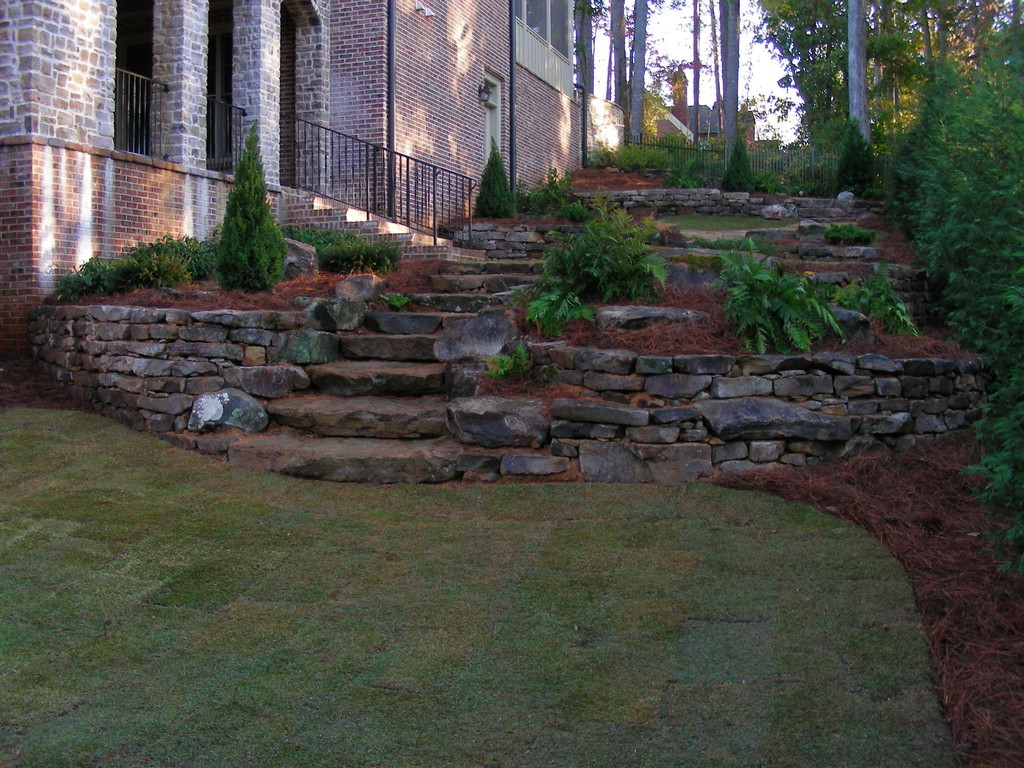 Lakeside Retaining Wall System